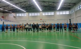 Genç Kızlar Voleybol İlçe Birinciliği Müsabakaları Başladı