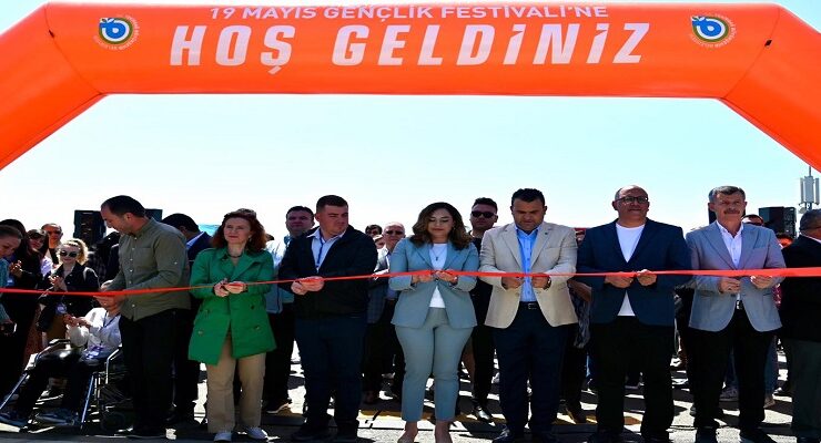 TEKİRDAĞ’DA TEK GENÇ FEST RÜZGÂRI