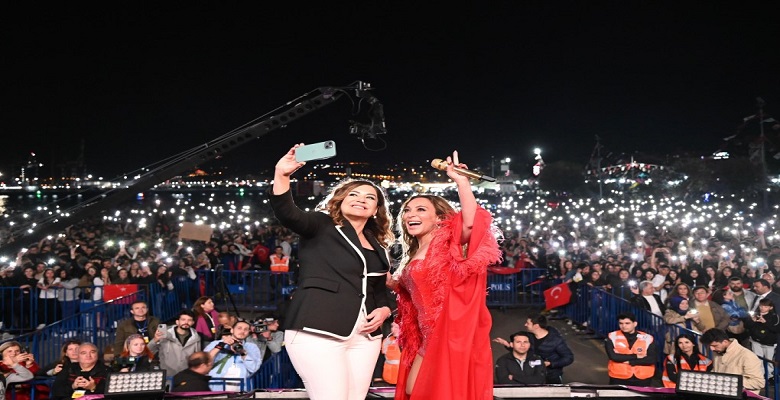 1 (29)