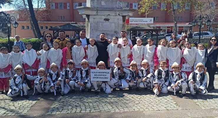 Süleymanpaşa Belediye Gençlik ve Spor Kulübü Halk Oyunları Yarışmasına Damgasını Vurdu