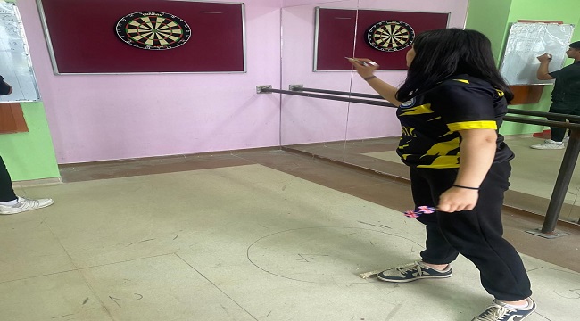 Genç Kızlar ve Erkekler Dart İlçe Birinciliği Müsabakaları Başladı
