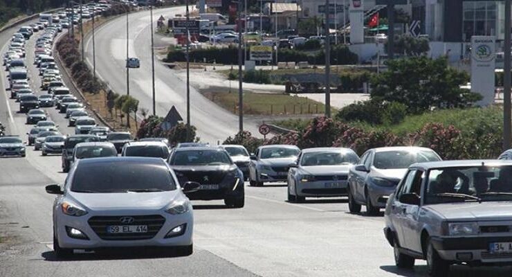 Tatilciler dönüş yolunda!