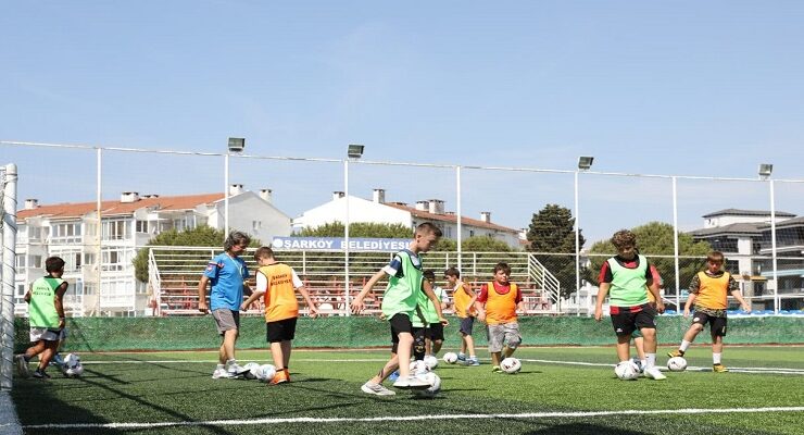 ŞARKÖY BELEDİYESİ YAZ SPOR OKULU KURSLARI BAŞLADI