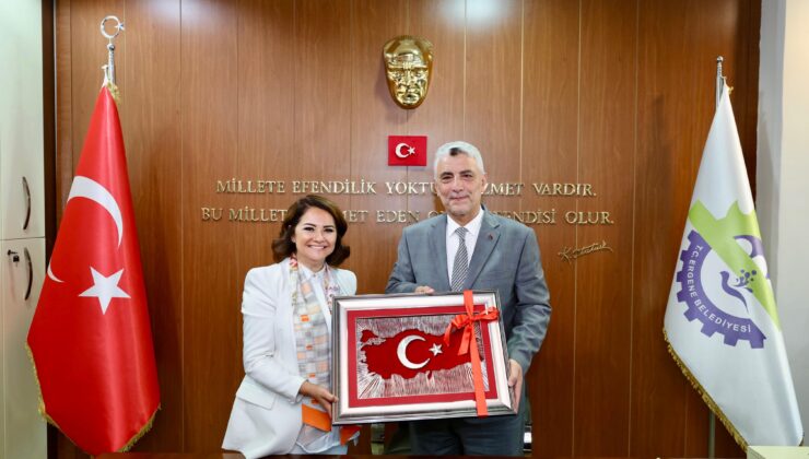 BAKAN BOLAT’TAN ERGENE BELEDİYE BAŞKANI MÜGE YILDIZ TOPAK’A HAYIRLI OLSUN ZİYARETİ