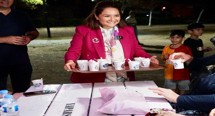 Muhabbet Sizden Çay ve Kahve İkramı Müge Başkan’dan