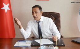 “OKULLARDA TEMİZLİK YOK, 20 BİN ÖĞRETMEN ATANMADI: OĞUZ ÖZAT’TAN BAKANLIĞA SERT ÇAĞRI!”