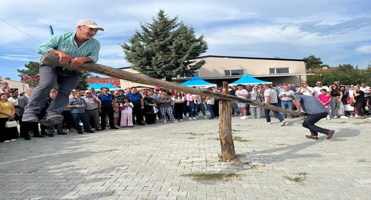 KÜÇÜKYONCALI KEŞKEK ŞENLİĞİ’NE YOĞUN İLGİ