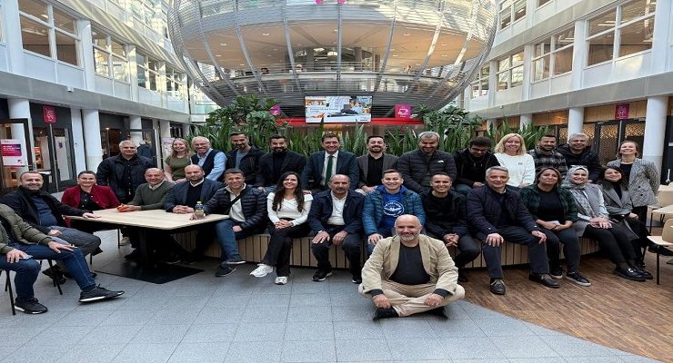 BÜYÜKŞEHİR BELEDİYESİ “DİJİTAL GENÇLİK MERKEZİ” İÇİN HOLLANDA’DA