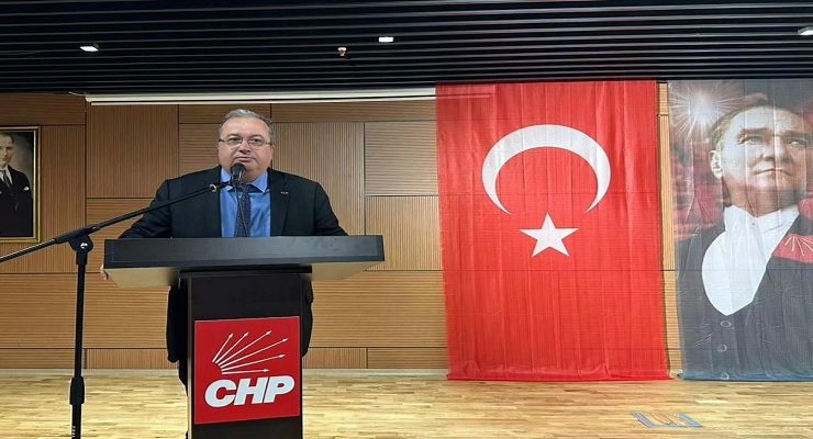 CHP ÇANAKKALE İL BAŞKANI LEVENT GÜRBÜZ: “ATATÜRK’Ü SAYGI VE MİNNETLE ANIYORUZ