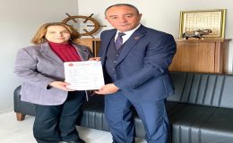 MHP GÖZÜNÜ İYİ PARTİ’YE DİKTİ !