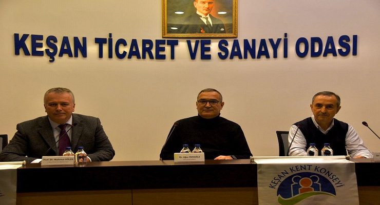 KEŞAN KENT ÇEVRE VE EKOLOJİ MECLİSİ PANELİ GERÇEKLEŞTİRİLDİ
