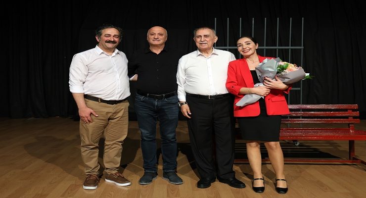 “AŞK ESKİ BİR YALAN” ÇERKEZKÖY’DE SAHNELENDİ