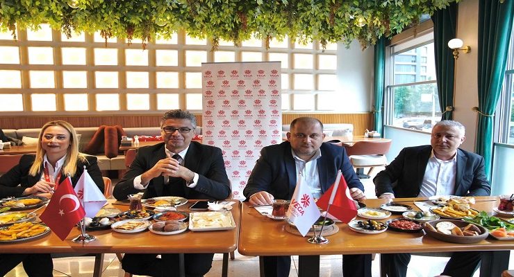 VEGA HOSPİTAL 10 OCAK ÇALIŞAN GAZETECİLER GÜNÜ NEDENİYLE BASIN İLE BİR ARAYA GELDİ