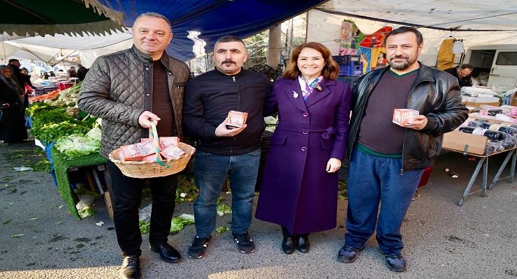 ERGENE BELEDİYE BAŞKANI MÜGE YILDIZ TOPAK HEMŞEHRİLERİNİN MİRAÇ KANDİLİNİ KUTLADI