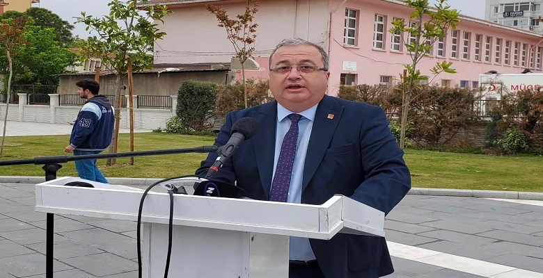 Levent Gürbüz1