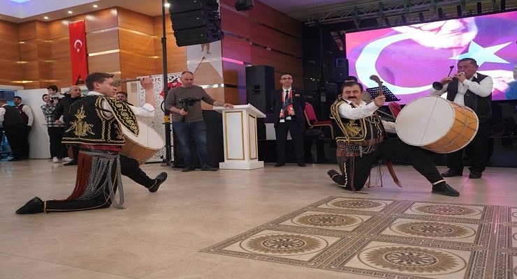 Başkan Sarıkurt, Banduma Gecesi’ne katıldı