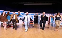 PEMBE PIRLANTALAR ÇERKEZKÖY’DE SAHNELENDİ