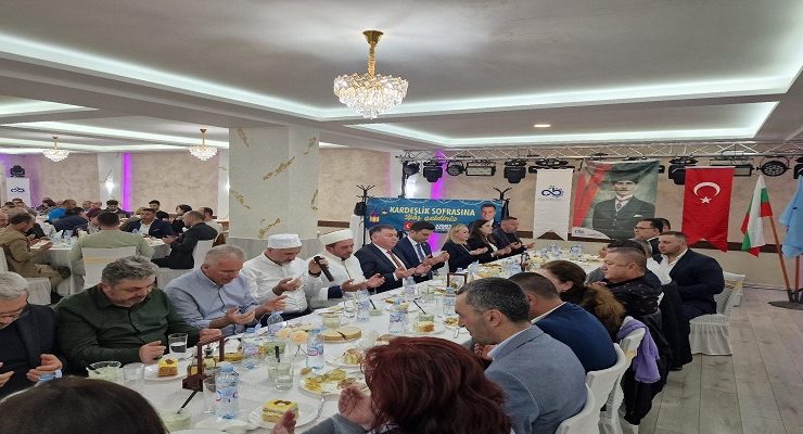 Çorlu Belediyesi, Bulgaristan’da Kardeşlik Sofrası Kurdu