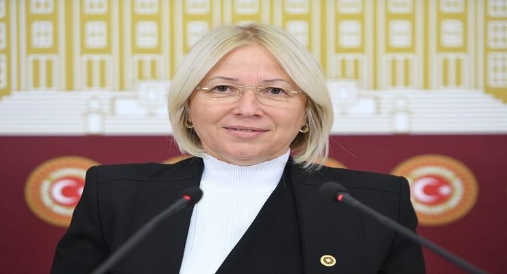 CHP TEKİRDAĞ MİLLETVEKİLİ NURTEN YONTAR’IN 8 MART DÜNYA EMEKÇİ KADINLAR GÜNÜ MESAJI