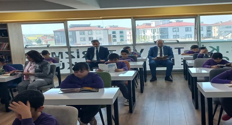 Ergene Kaymakamlığı “Ergene Okuyor” Projesi Kapsamında Okuma Etkinliği Düzenledi