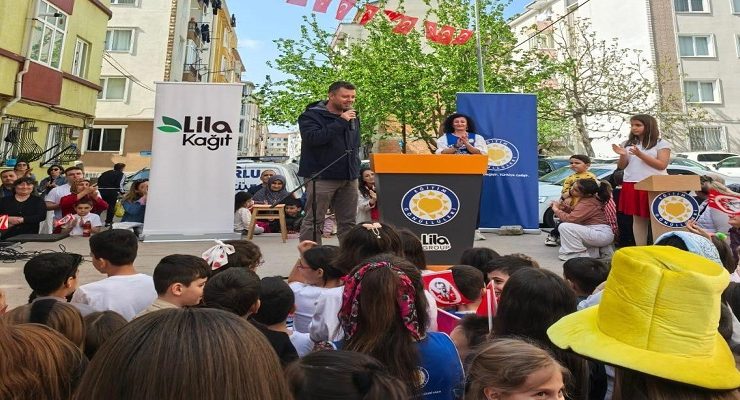 Başkan Sarıkurt, Çocukların 23 Nisan Sevincine Ortak Oldu