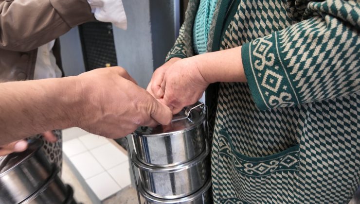 Süleymanpaşa Belediyesi ihtiyaç sahiplerinin yanında
