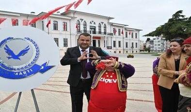 Başkan Nallar Otizm Farkındalık Ayı Törenine Katıldı