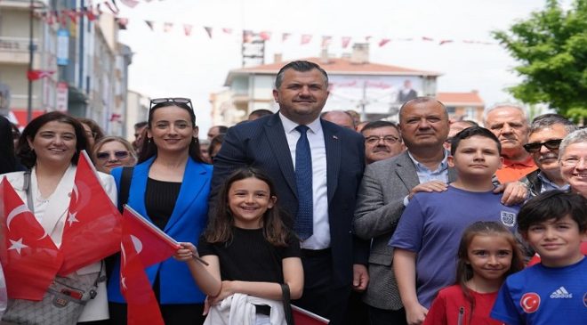 SARAY’DA ÇOCUKLAR EĞLENCEYE DOYDU