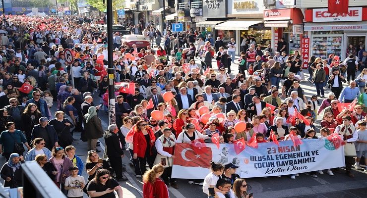 9. Uluslararası Süleymanpaşa Çocuk Şenliği Binlerce Kişinin Katıldığı Kortej İle Başladı