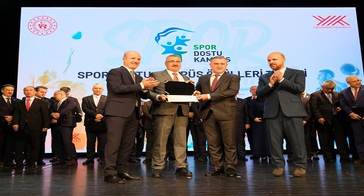 NKÜ,‘SPOR DOSTU KAMPÜS ÖDÜLÜ’ İLE BİR BAŞARIYA DAHA İMZA ATTI