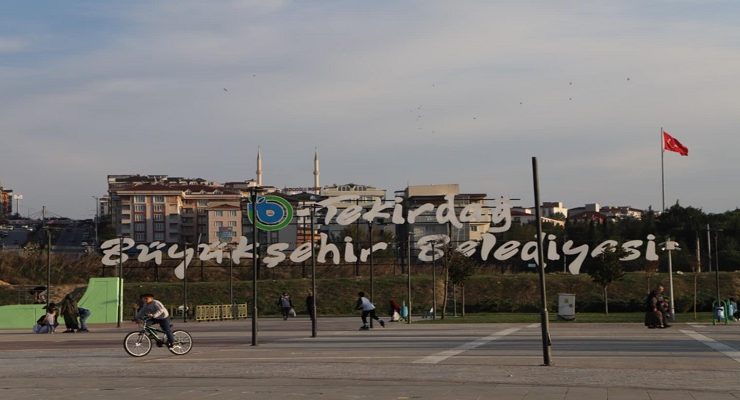 ÇERKEZKÖY KENT PARK YENİLENİYOR: ÇERKEZKÖY BÜYÜKŞEHİR’LE GÜZELLEŞİYOR