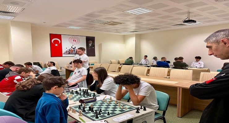 KULÜPLER SATRANÇ ŞAMPİYONASI TEKİRDAĞ İL BİRİNCİLİĞİ ÇORLU  ÇOK AMAÇLI SPOR SALONUNDA GERÇEKLEŞTİ