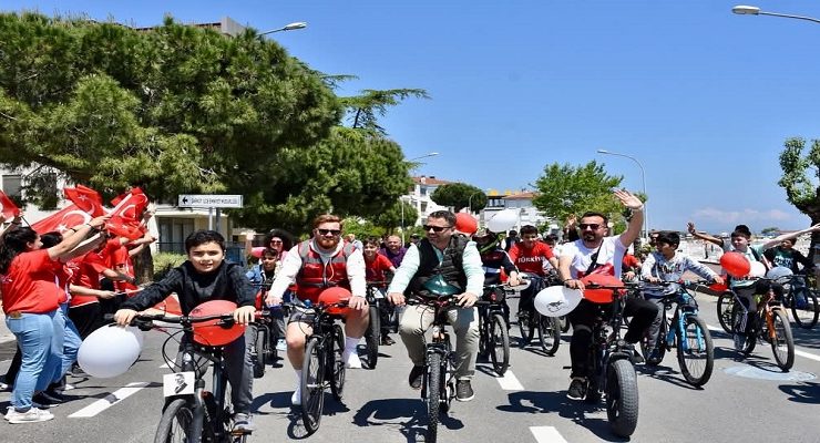 GÜCÜMÜZ GENÇLİK, YOLUMUZ ATATÜRK BİSİKLET TURU RENKLİ GÖRÜNTÜLERE SAHNE OLDU