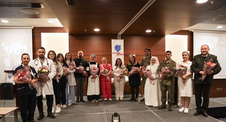 ÖZEL ÇORLU VATAN HASTANESİ’NDEN HEMŞİRELİĞE IŞIK TUTAN SEMPOZYUM