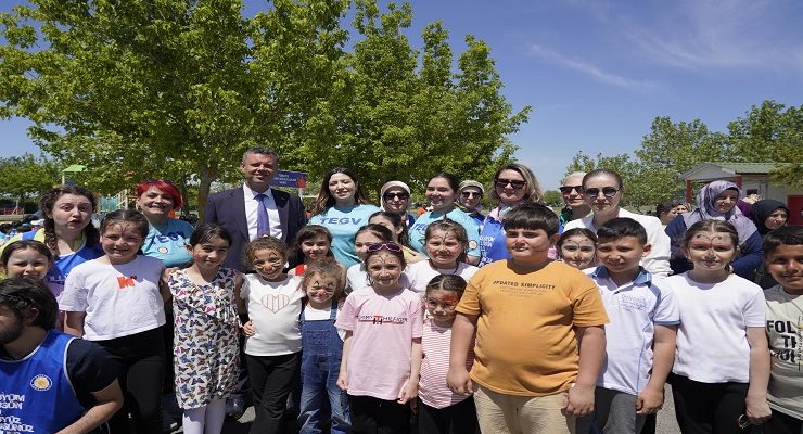 Başkan Sarıkurt Özel Çocuklarla Piknikte Buluştu