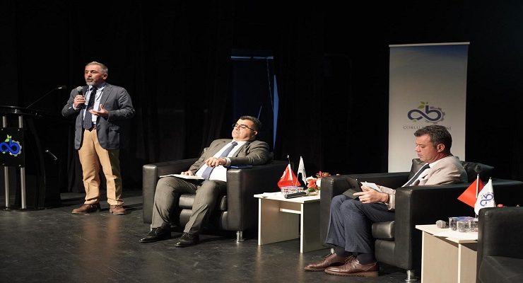 Çorlu’da Demokratikleşme Sorunları Masaya Yatırıldı