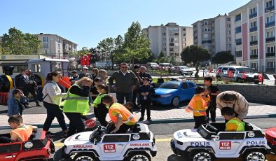 Başkan Nallar Trafik Park’ta Miniklerle Bir Araya Geldi