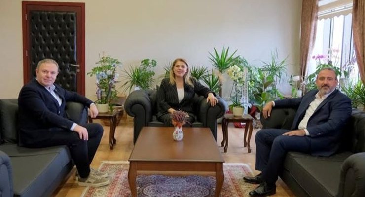 Başkan Soner Ilık’tan, KLÜ Rektörü Prof. Dr. Rengin Ak’a “Hayırlı Olsun” Ziyareti