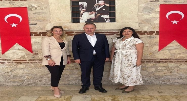 Başkan Soner Ilık, Vefa İlaç Firması Yetkililerini Ağırladı