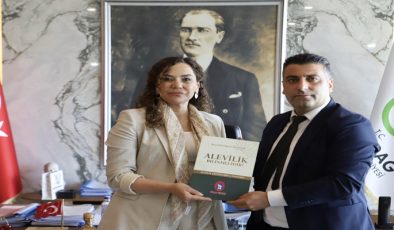 Çorlu Cem Vakfı’ndan Tekirdağ Büyükşehir Belediye Başkanı Candan Yüceer’e Ziyaret