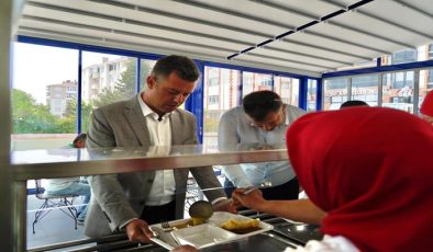 Başkan Sarıkurt, Çorlu Belediyesi Kent Lokantası’nda Vatandaşlarla Buluştu
