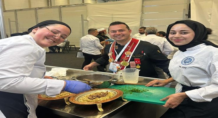 TEKİRDAĞ NKÜ ŞARKÖY MYO AŞÇILIK PROGRAMI ÖĞRENCİLERİNİN BÜYÜK BAŞARISI