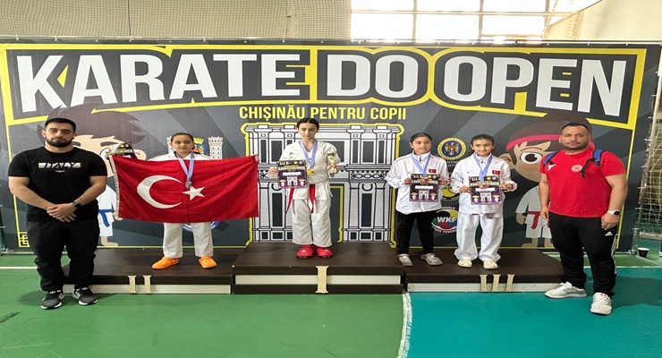 Süleymanpaşalı Karatecilerden Gururlandıran Başarı