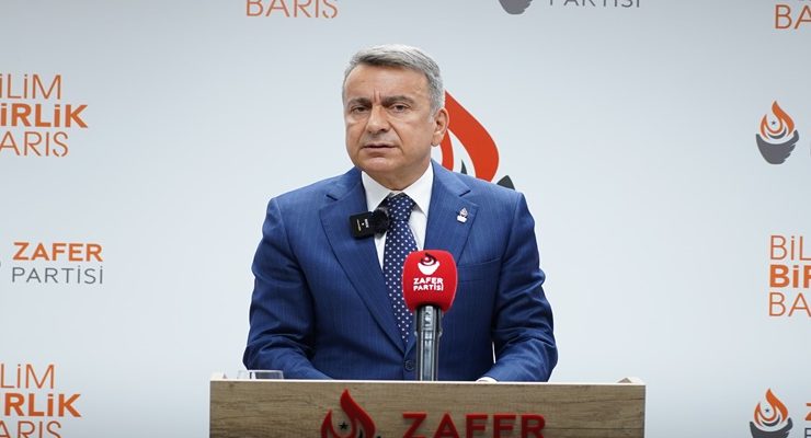 “YANGINLARLA YAKILAMAYAN ZEYTİNLİKLER BU KEZ KAZMALARIN HEDEFİNDE”