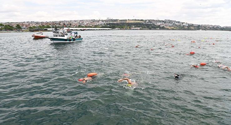 Yelken ve Açık Deniz Yüzme Yarışları Yapıldı
