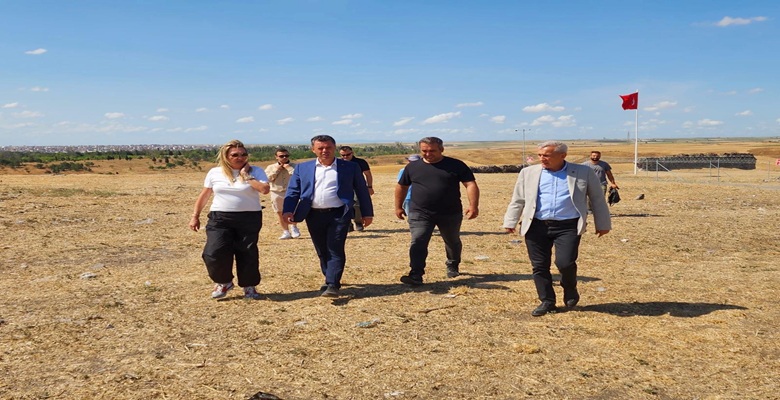 Başkan Sarıkurt Kazı Çalışmalarını İnceledi (1)