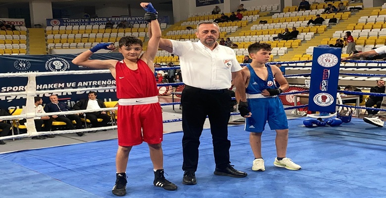 Boks Türkiye ikincisi (2)