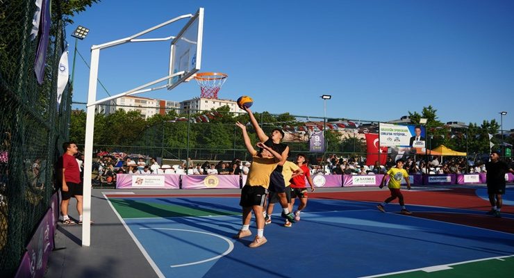 Sokak Basketbolunun Kalbi Çorlu’da Atıyor