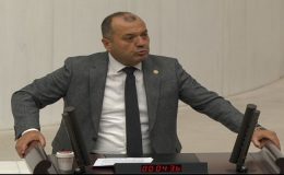 “200 lira ilk çıktığında değeri 25 dolardı, şimdi 5 dolar oldu!