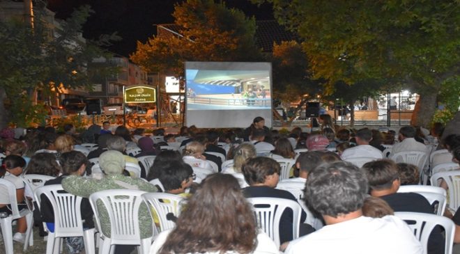 Açık Hava Sineması ile Yaz Akşamları Şarköy’de Bir Başka Güzel